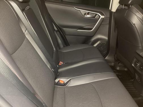 2022 Toyota RAV4 TRD Off Road