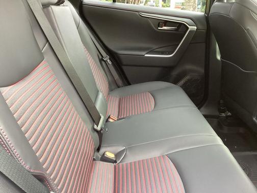 2024 Toyota RAV4 Prime XSE