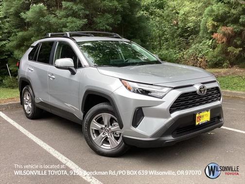 2025 Toyota RAV4 Hybrid LE