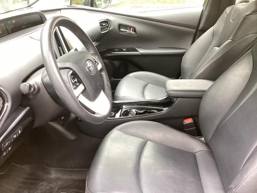 2017 Toyota Prius Prime Advanced