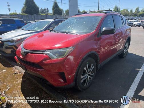 Barcelona Red Metallic 2017 Toyota RAV4 LE