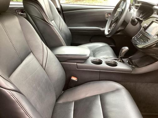 2016 Toyota Avalon Hybrid Limited