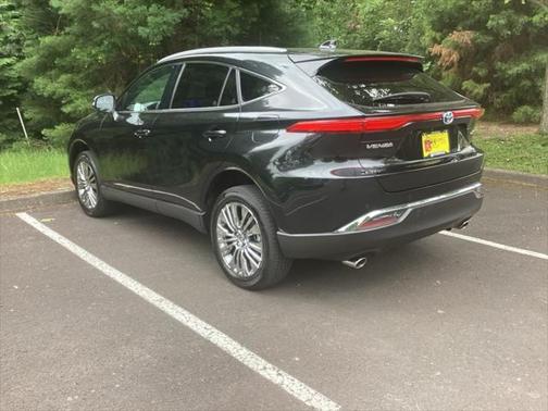 2023 Toyota Venza XLE
