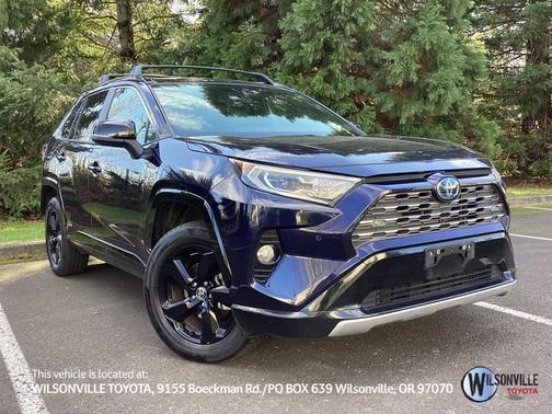 2020 Toyota RAV4 Hybrid SE
