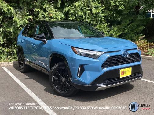 2022 Toyota RAV4 Hybrid SE