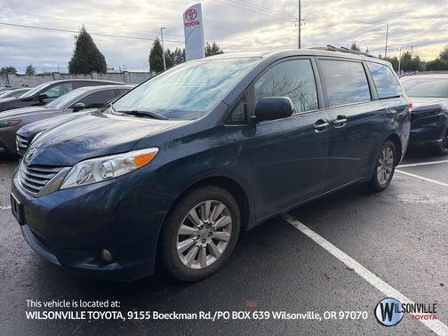 2011 Toyota Sienna XLE