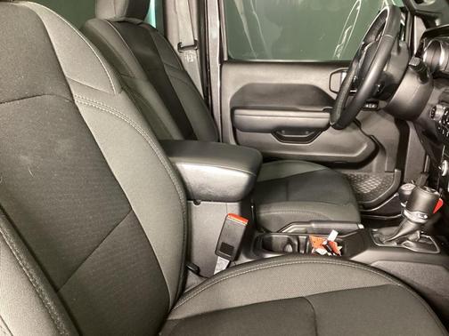 2021 Jeep Wrangler Sport S