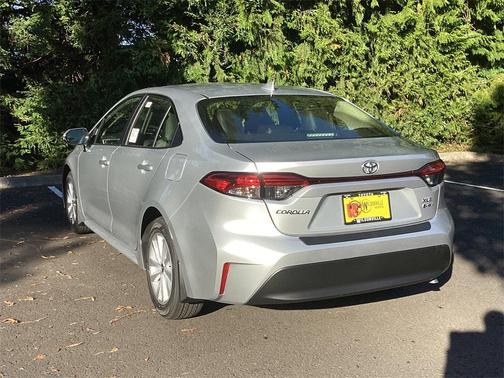 2026 Toyota Corolla Hybrid XLE