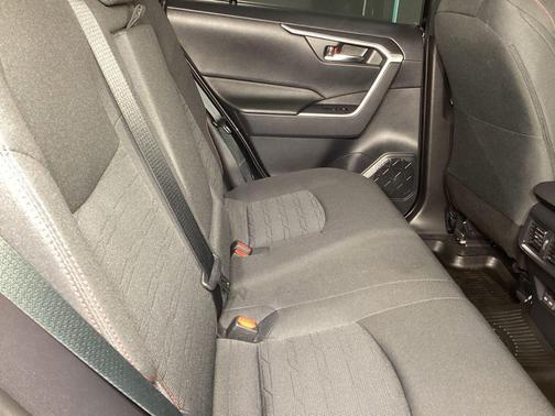 Magnetic Gray Metallic 2025 Toyota RAV4 Hybrid SE