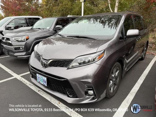 2018 Toyota Sienna SE Premium