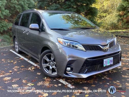 2018 Toyota Sienna SE Premium