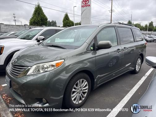 2014 Toyota Sienna XLE