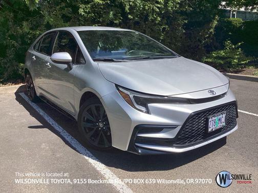 Classic Silver Metallic 2023 Toyota Corolla SE