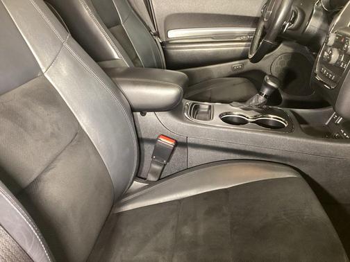 White Knuckle Clearcoat 2018 Dodge Durango GT