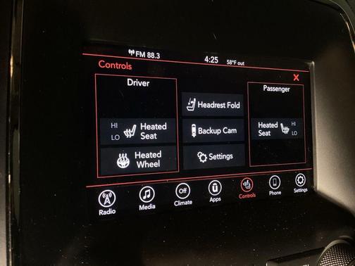 White Knuckle Clearcoat 2018 Dodge Durango GT