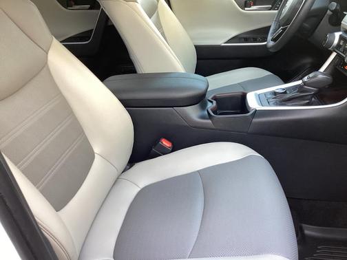 2023 Toyota RAV4 Limited