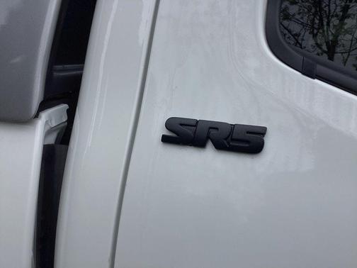 Ice Cap 2023 Toyota Tacoma SR5