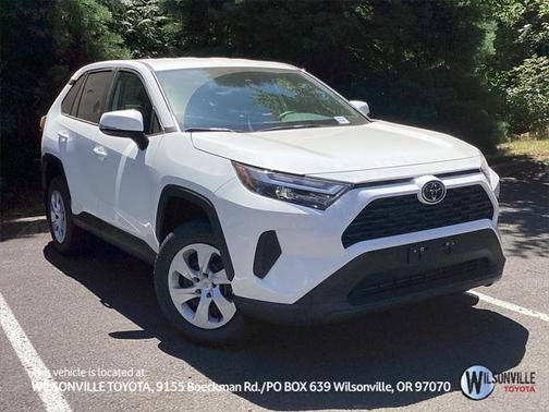 2025 Toyota RAV4 LE