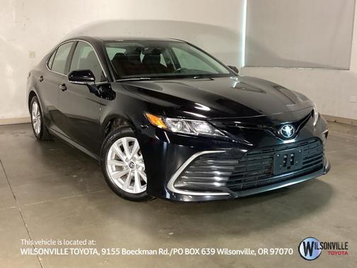 2024 Toyota Camry LE