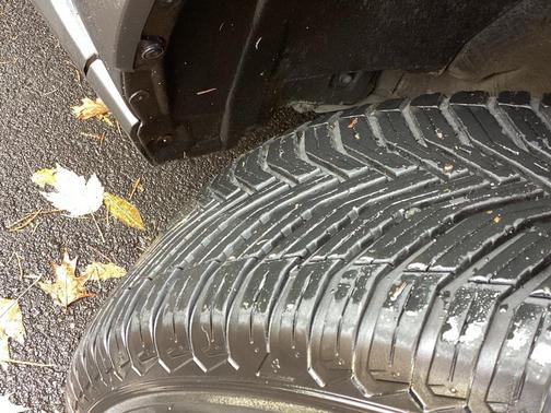 2019 Toyota RAV4 Hybrid XLE