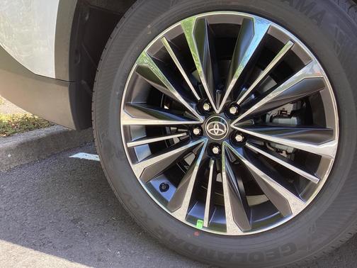2024 Toyota Grand Highlander Hybrid Limited MAX