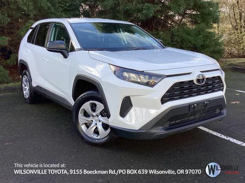 2022 Toyota RAV4 LE
