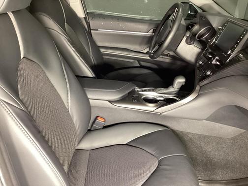 2024 Toyota Camry XLE