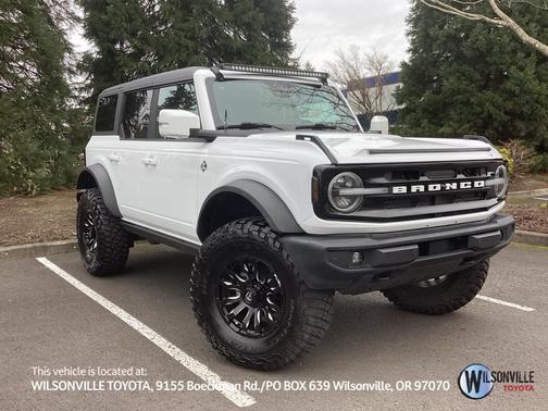 2023 Ford Bronco Outer Banks