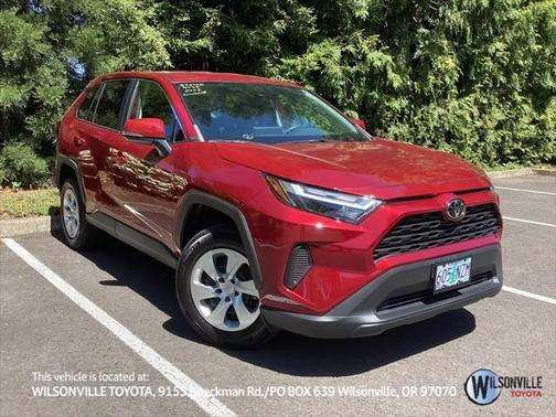 2023 Toyota RAV4 LE