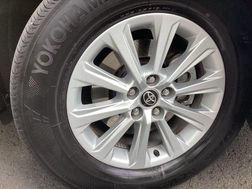 Wind Chill Pearl 2024 Toyota Grand Highlander XLE