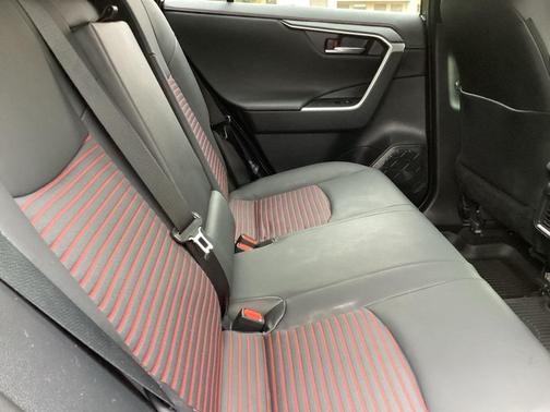 2024 Toyota RAV4 Prime XSE