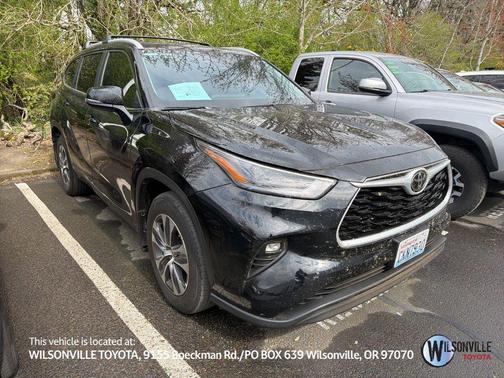 2023 Toyota Highlander XLE