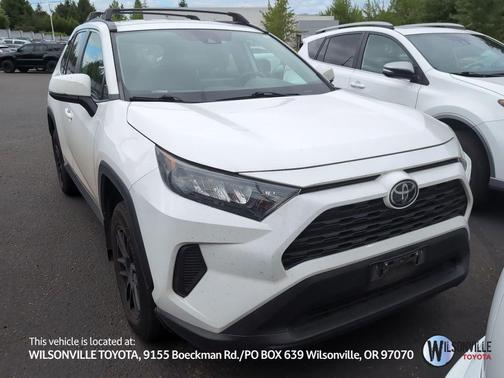 Super White 2020 Toyota RAV4 LE