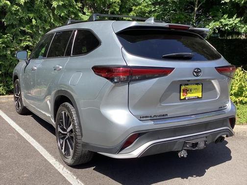 2022 Toyota Highlander XSE