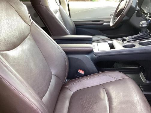 2021 Toyota Sienna Platinum 7 Passenger