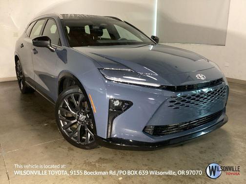 2025 Toyota Crown Signia Limited