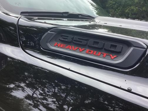 2024 RAM 3500 Tradesman Crew Cab 4x4 8' Box
