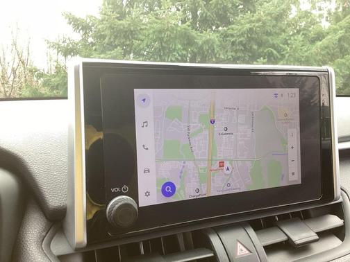 2024 Toyota RAV4 Prime SE