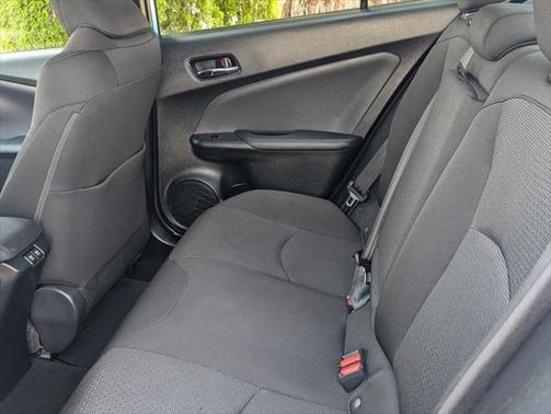 2020 Toyota Prius LE