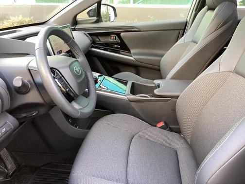 2024 Toyota bZ4X XLE