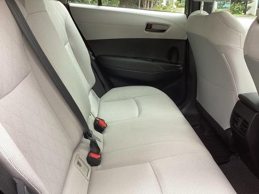 Celestite 2024 Toyota Corolla Cross L