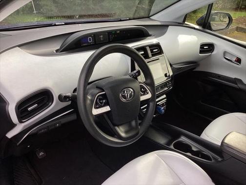 2016 Toyota Prius Two
