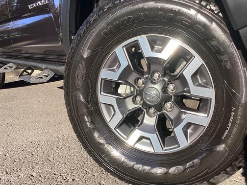 2021 Toyota Tacoma TRD Off Road