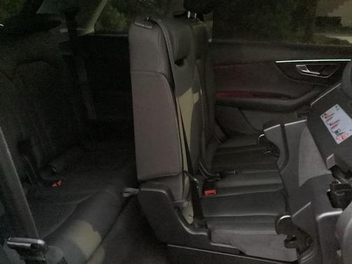 2021 Audi Q7 55 Prestige