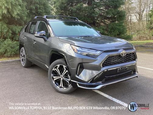 2025 Toyota RAV4 Hybrid SE