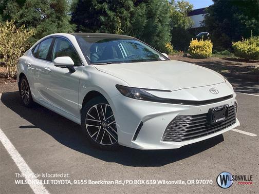 2025 Toyota Camry XLE