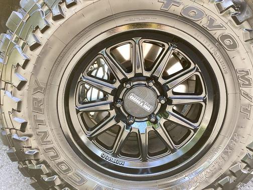 Lunar Rock 2025 Toyota Tundra Platinum