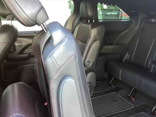 2025 Toyota Sienna XSE 7 Passenger