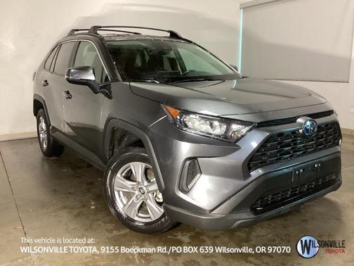 2022 Toyota RAV4 Hybrid LE