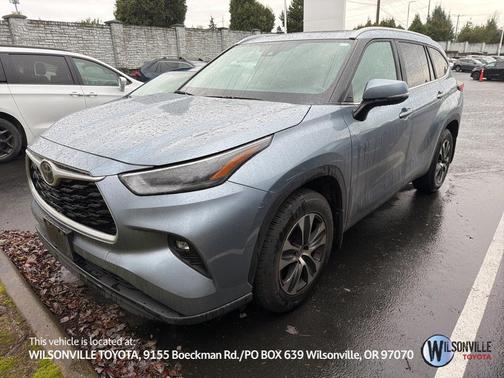 2023 Toyota Highlander XLE